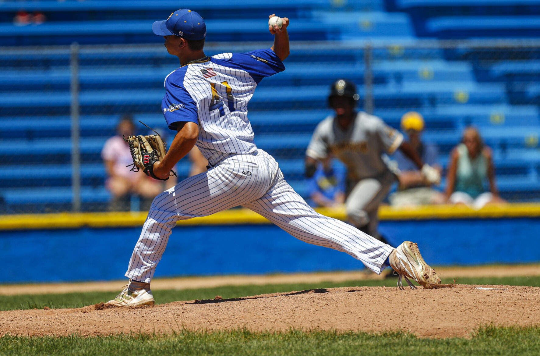 Ball Bucks contra Bismarck 2